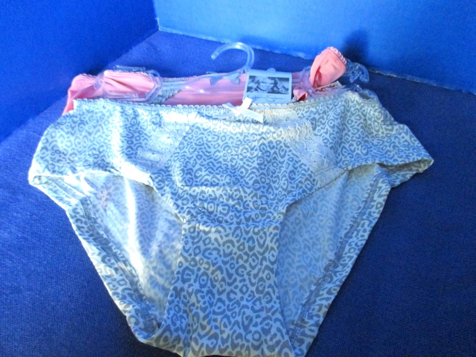 Jessica Simpson~2 Pack Coral Pink & Gray BOYSHORTS PANTIES ~NWT~Women’s Small