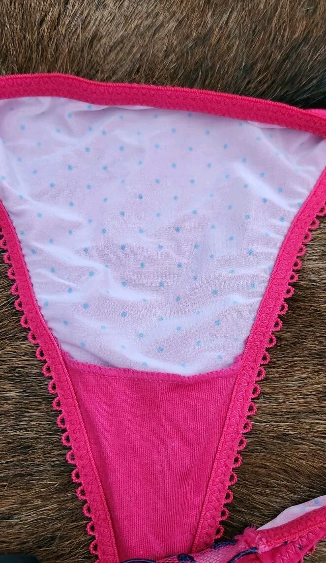 Vtg Victoria’s Secret Sexy Little Things Pink Embroidered Logo Thong Panties! S