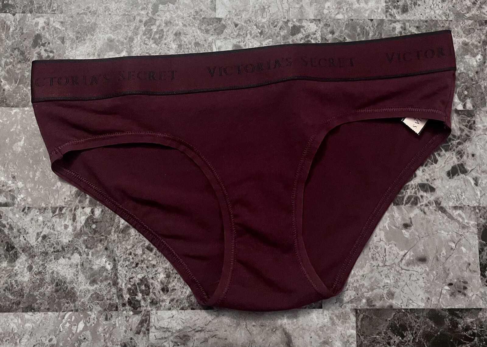 NWT VICTORIA’S SECRET XS MAROON BURGUNDY THICK LOGO WAISTBAND HIPHUGGER PANTIES