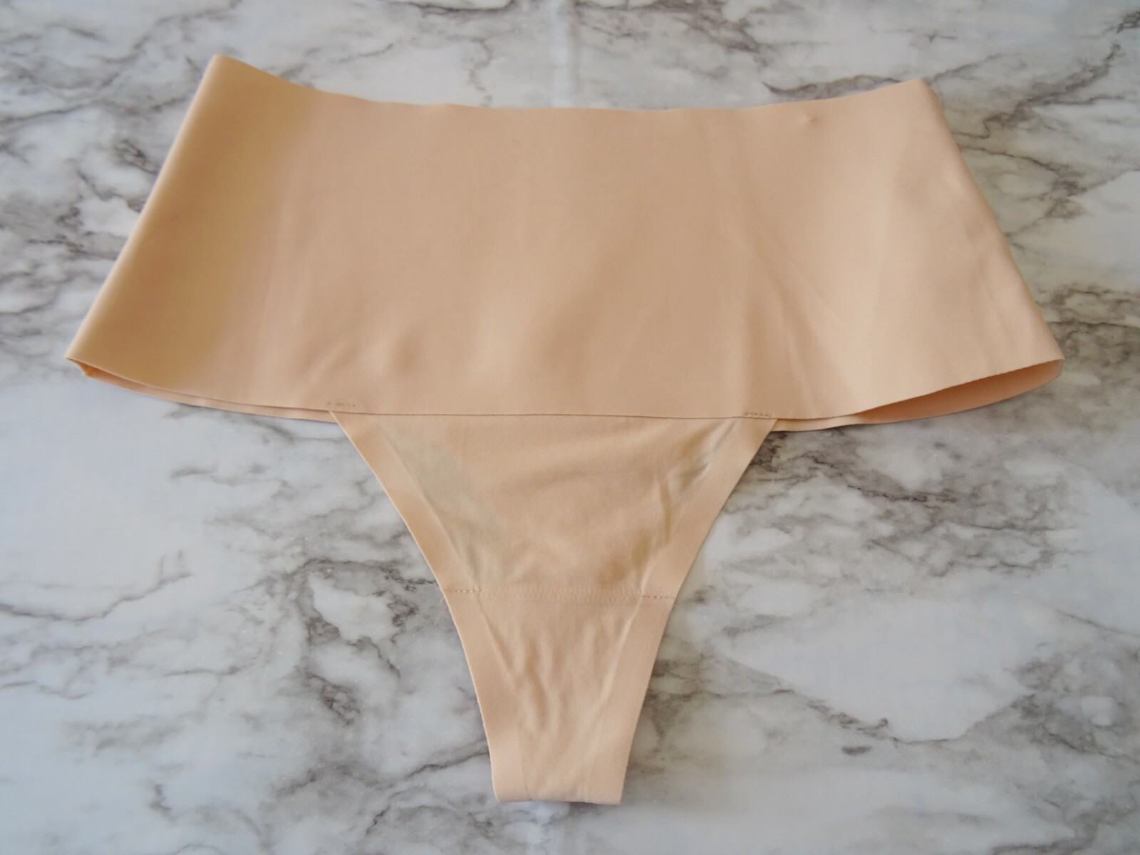 Spanx 0115# Undie Tectable Thong 1-Pack Panties US Size XL