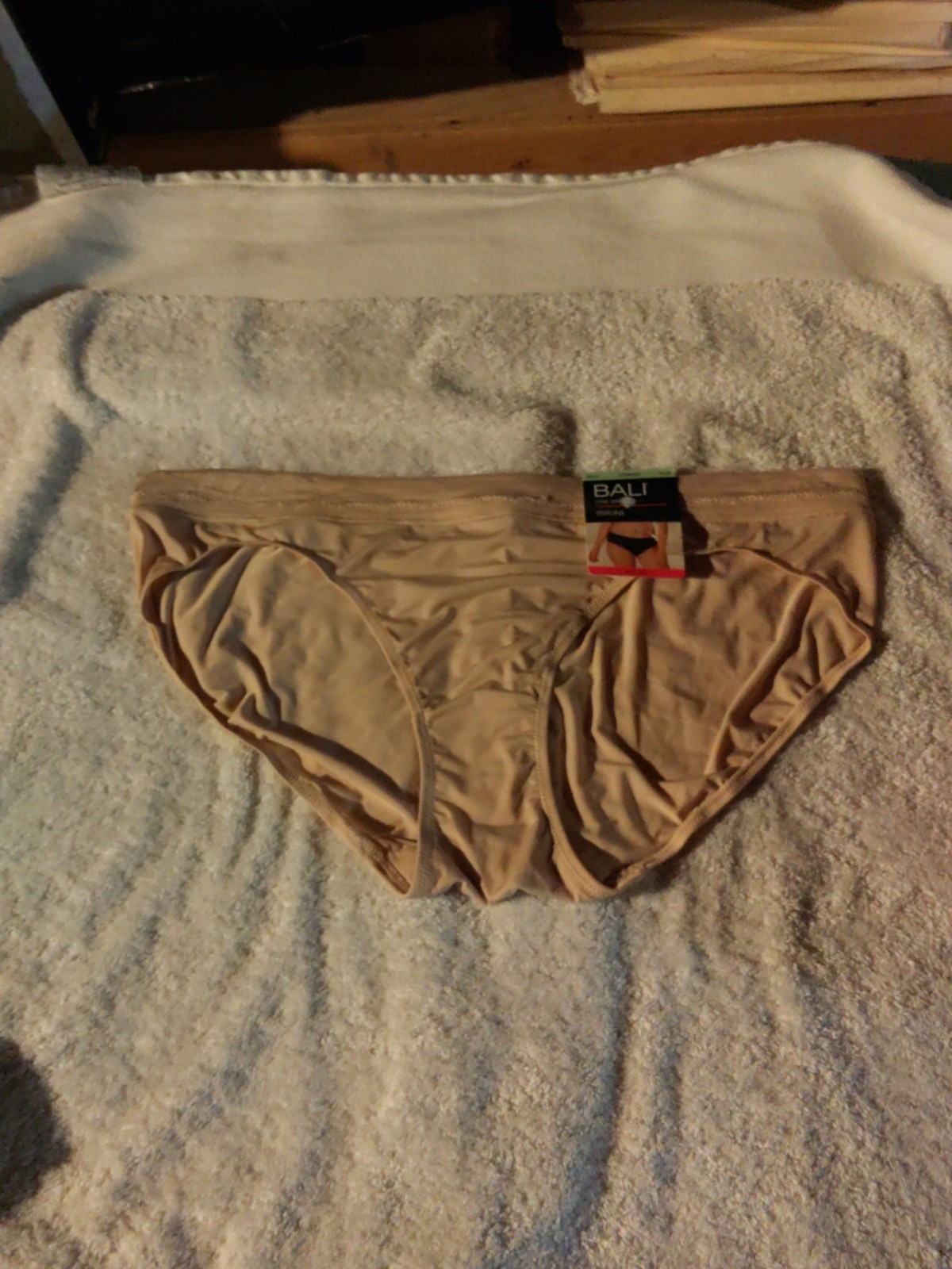3 Pair – Bali Size 8 Bikini Panties w/tags 90% nylon