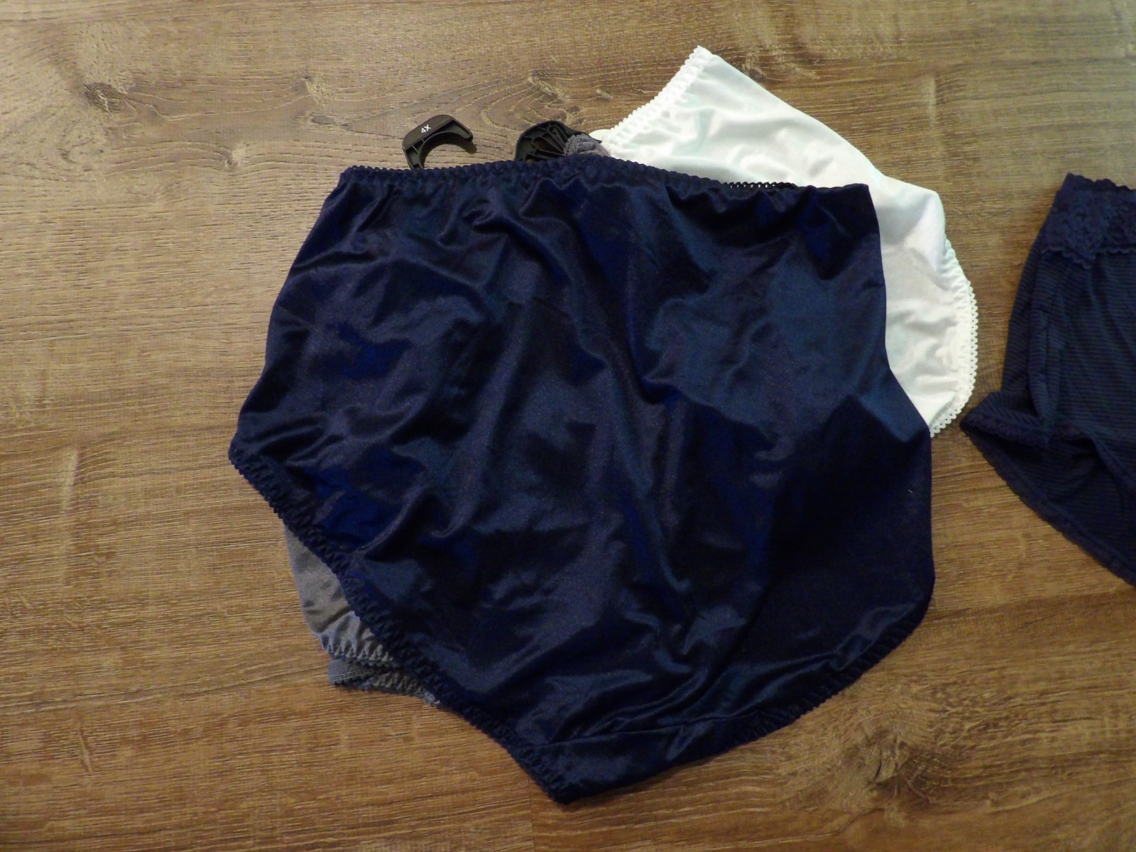 Lot of 6 Vanity Fair 11 4XL Stretch Nylon/Spandex Brief Panties NWT