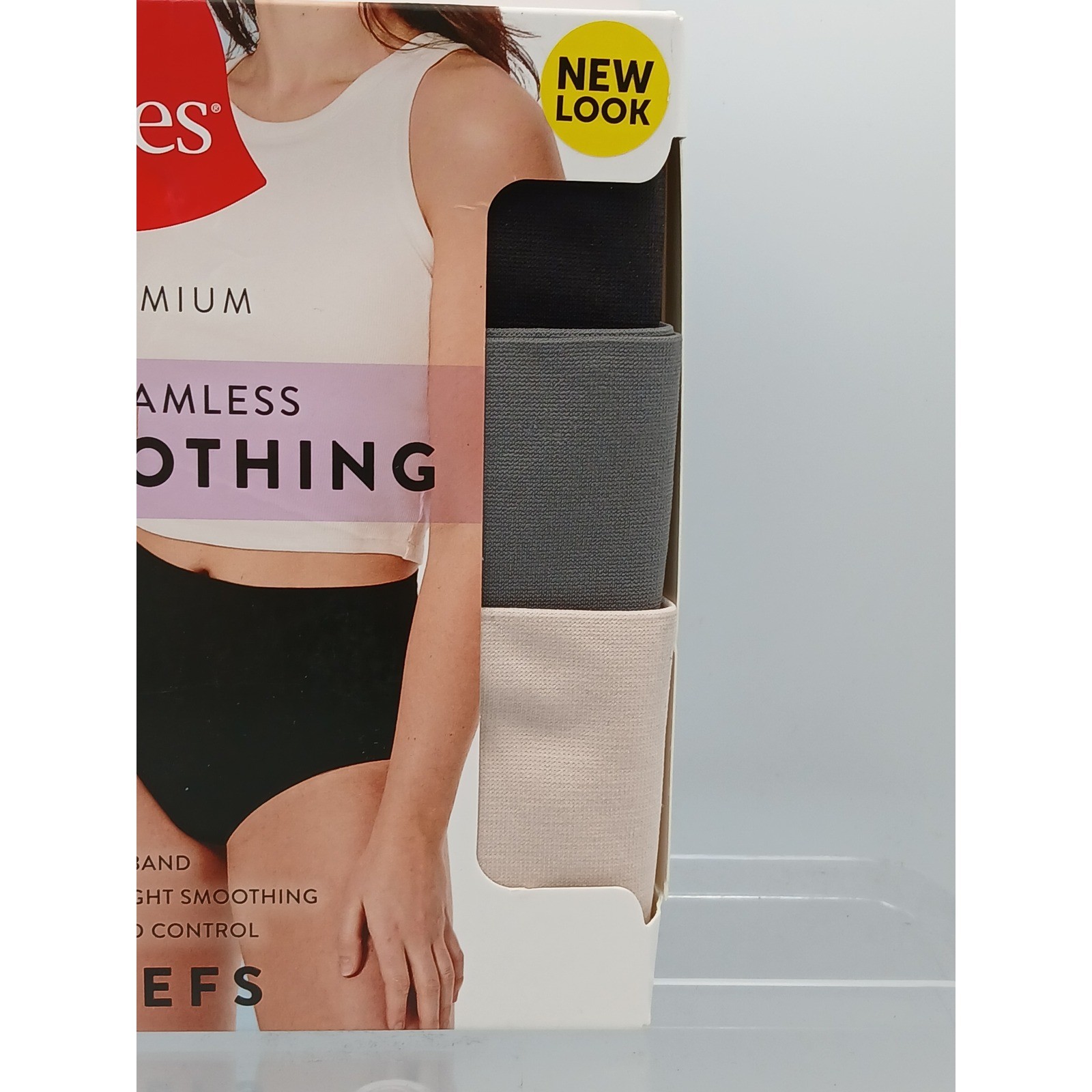 Hanes Seamless Smoothing Tagless 3 Pair Women’s Briefs Size 8/XL NEW!