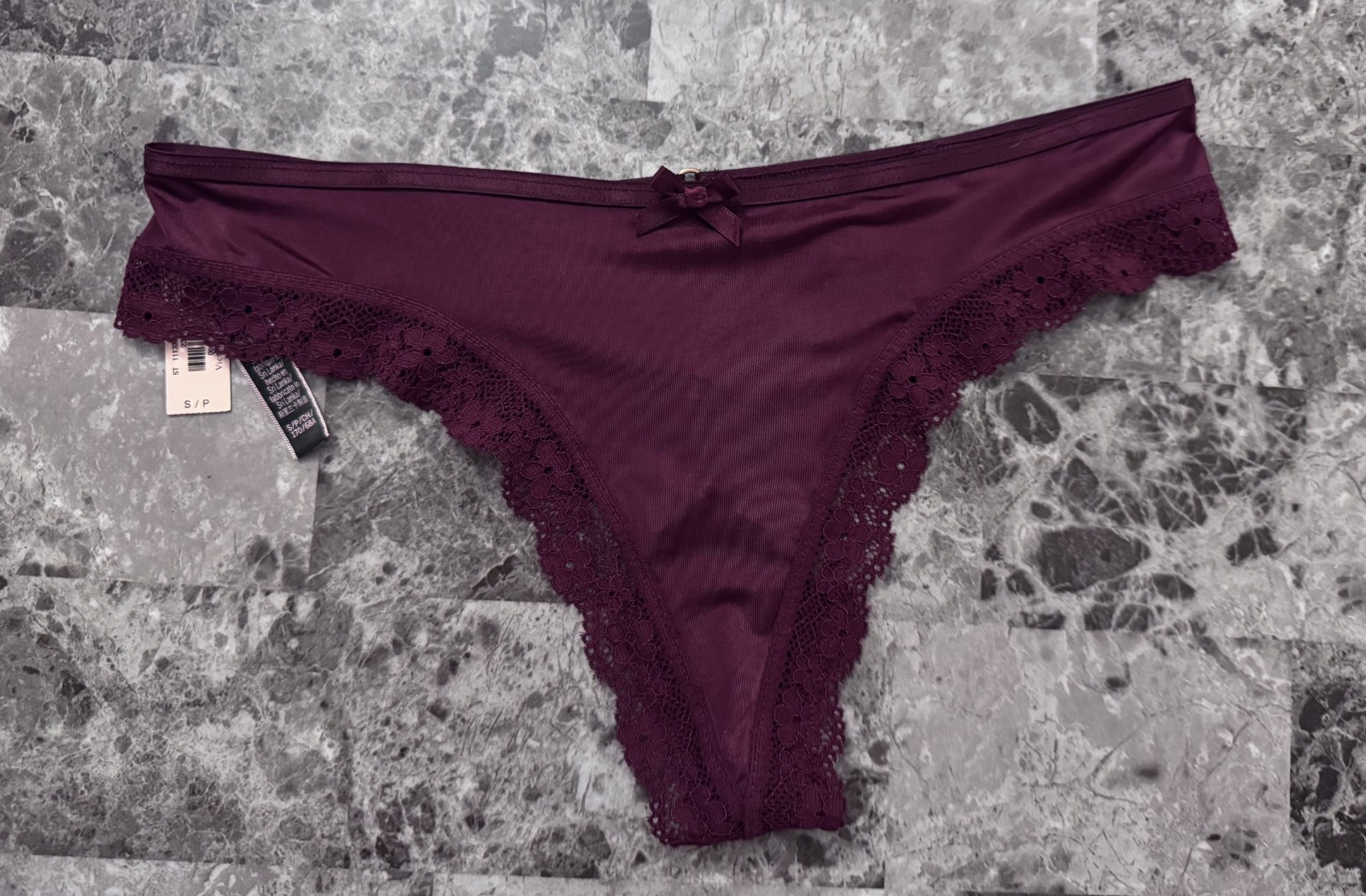 NWT VICTORIA’S SECRET S MAROON SATIN SMOOTH LACE STRAPPY BACK RARE THONG PANTIES