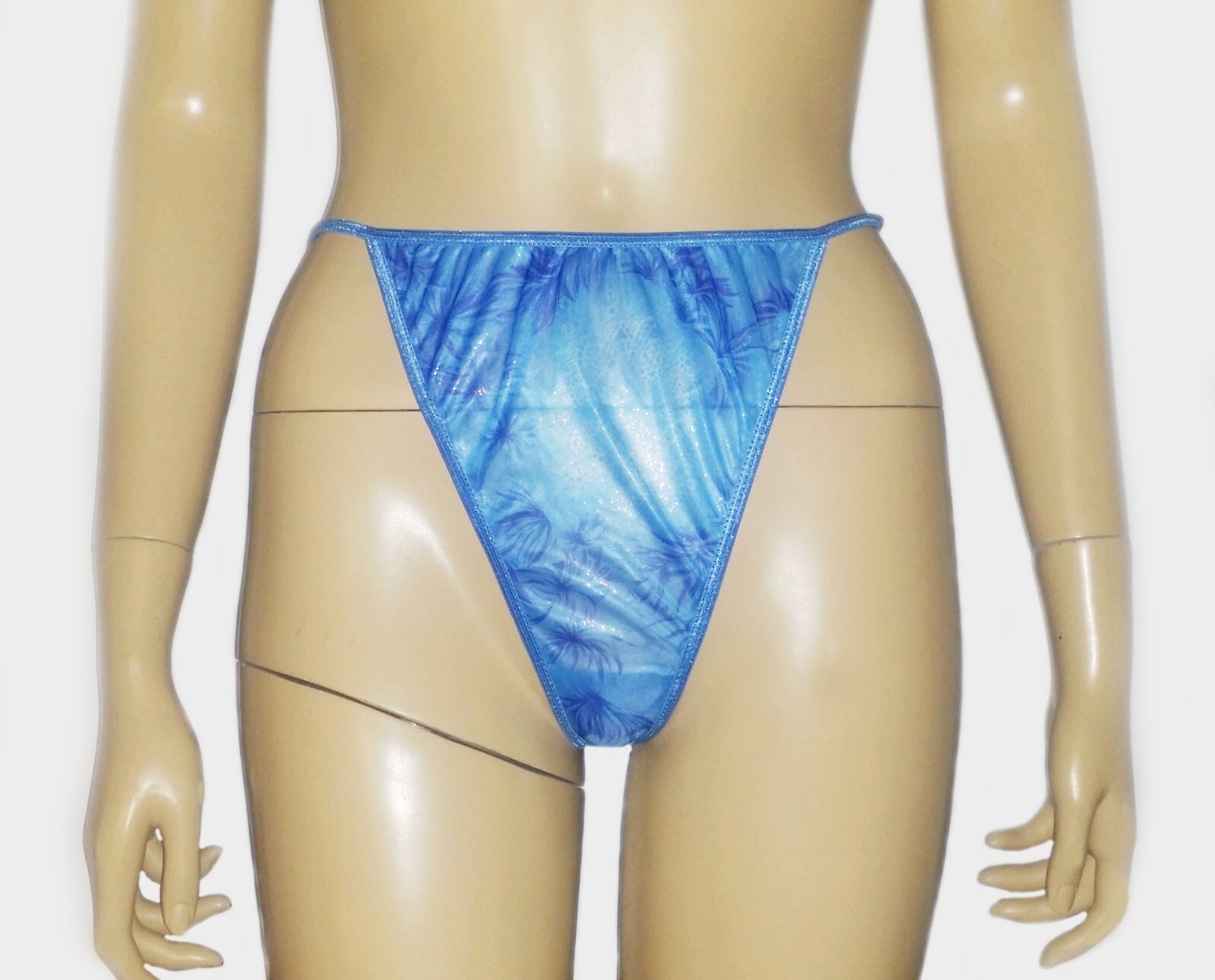 Faris, Sexy Thong panty