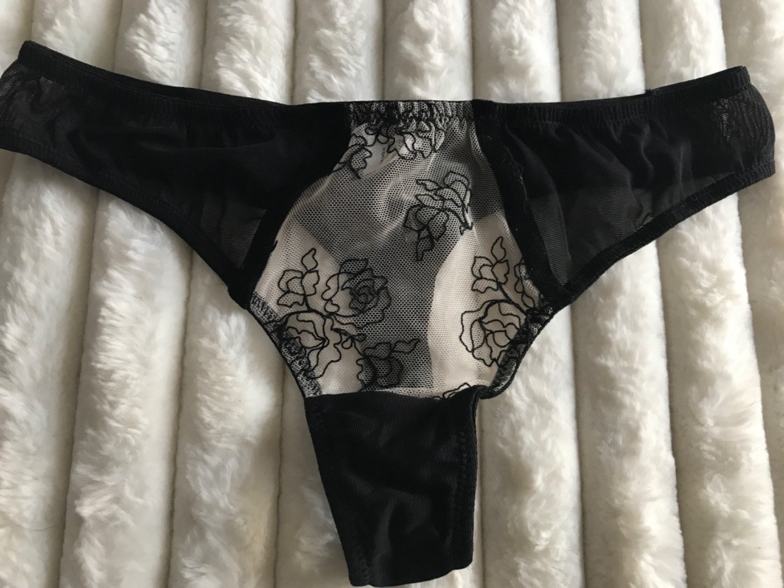 Figleaves boudoir Black lace THONG mesh velvet NEW UK 8/10 new