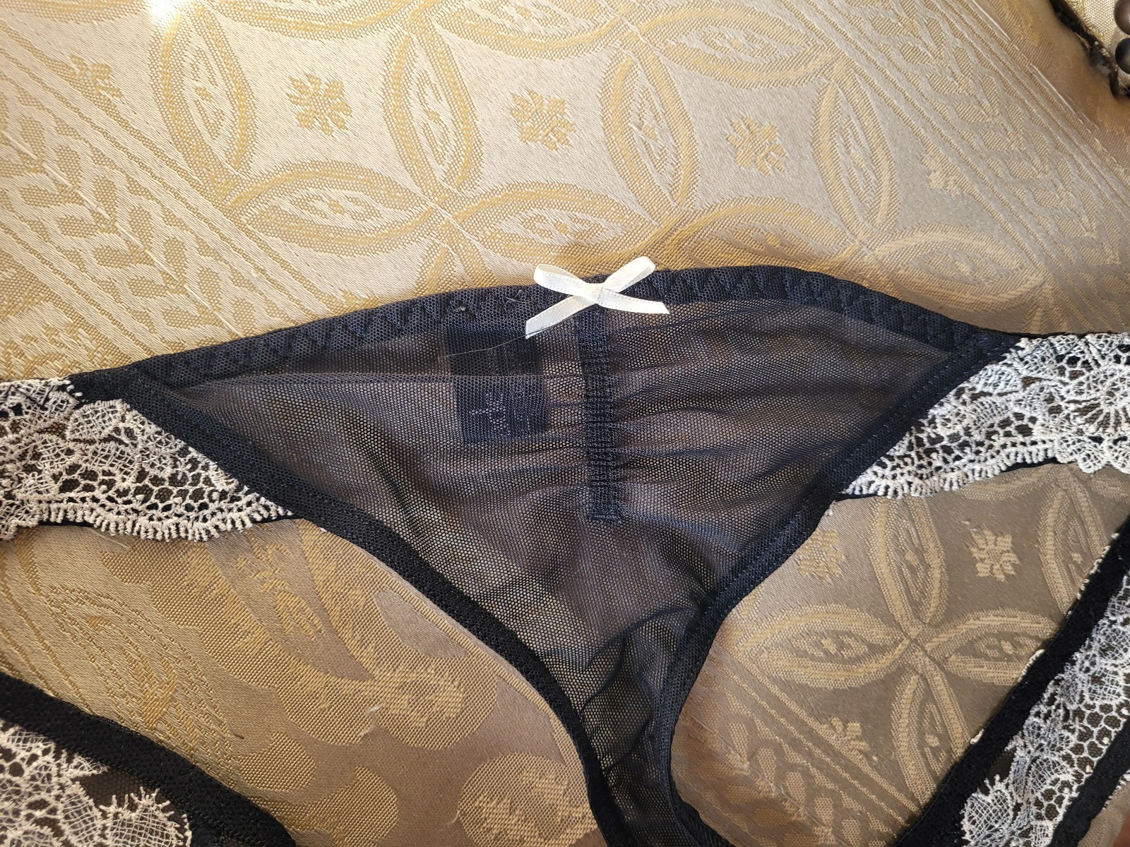 NWOT Aubade Black Lace White Embroidery Tanga Panties Size M US/UK 3 FR 40 EUR