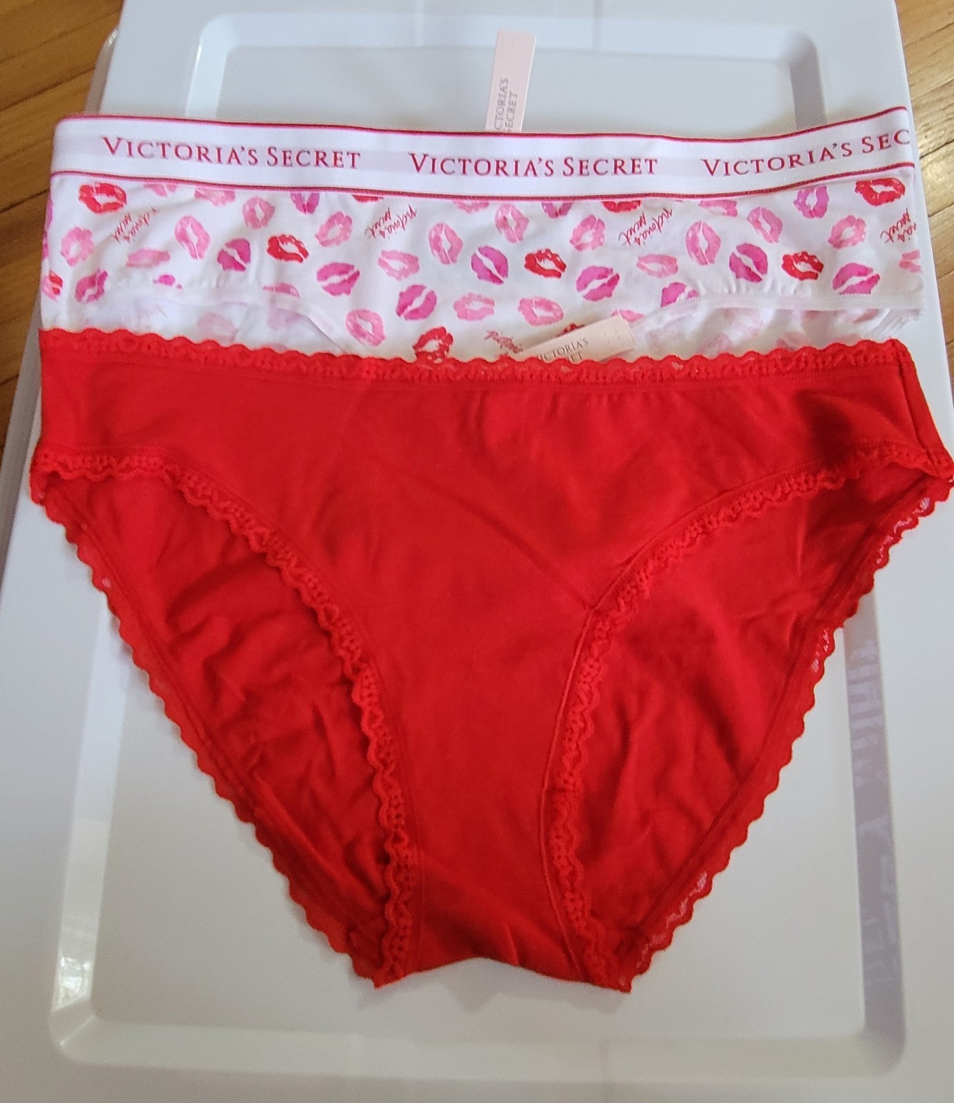 VICTORIA’S SECRET xl BIKINI & HIPHUGGER PANTY cotton blend LOT red & lips